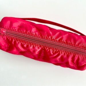 Free Gift! 🎁Portable Nearly New High-Quality Pen/Makeup Brush Case Pouch Holder